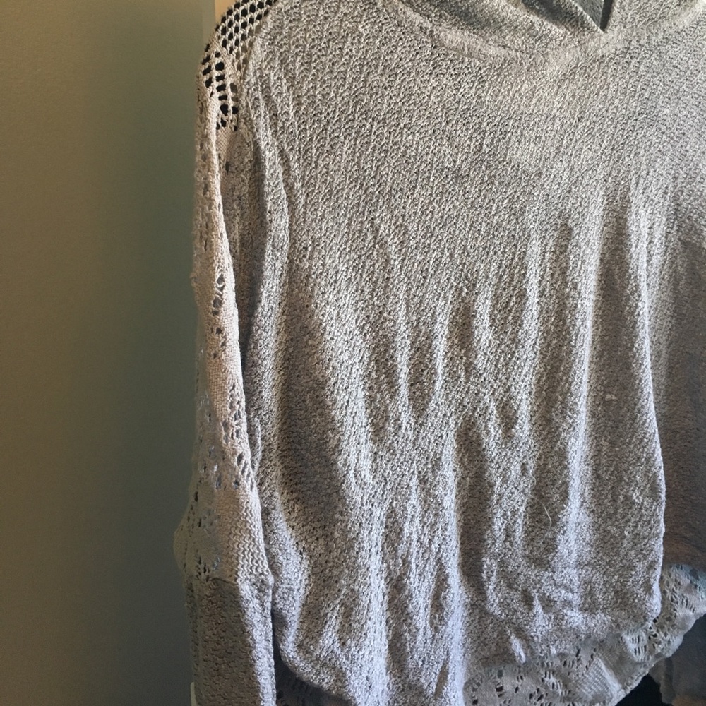 grey cropped sweater, lace details on back
